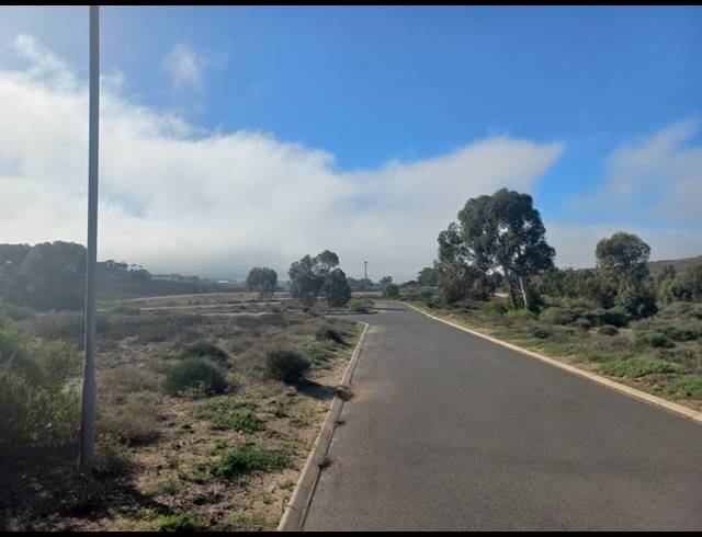414M² VACANT LAND FOR SALE IN STEENBERGS COVE